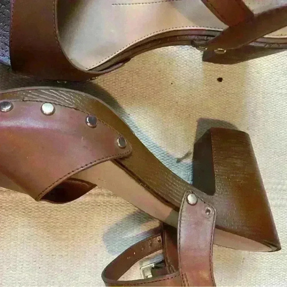 Gianni Bini wood block heels Sz 6 1/2 - Picture 3 of 11